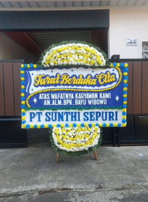 Papan Bunga Duka di Simeulue Timur
